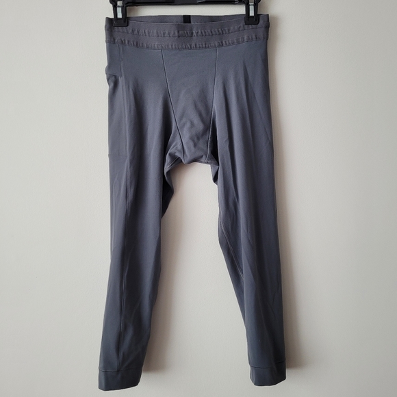 NIKE Dri Fit Tight Fit 3/4 Grey Training Base Layer Tights Size S - Picture 12 of 13